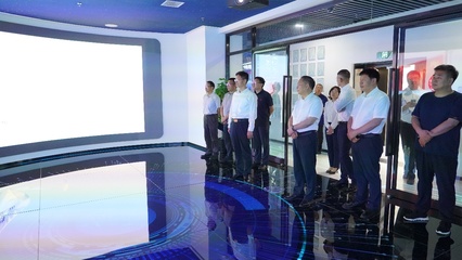 攜手聯(lián)通，智啟未來 我校與中國(guó)聯(lián)合網(wǎng)絡(luò)通信鄭州分公司簽署戰(zhàn)略合作框架協(xié)議